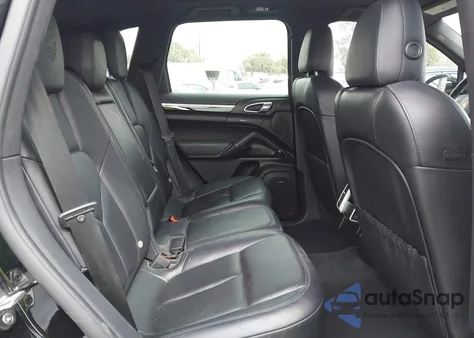 2014 Porsche Cayenne Platinum Edition из США, поврежденный, VIN WP1AA2A29ELA97300